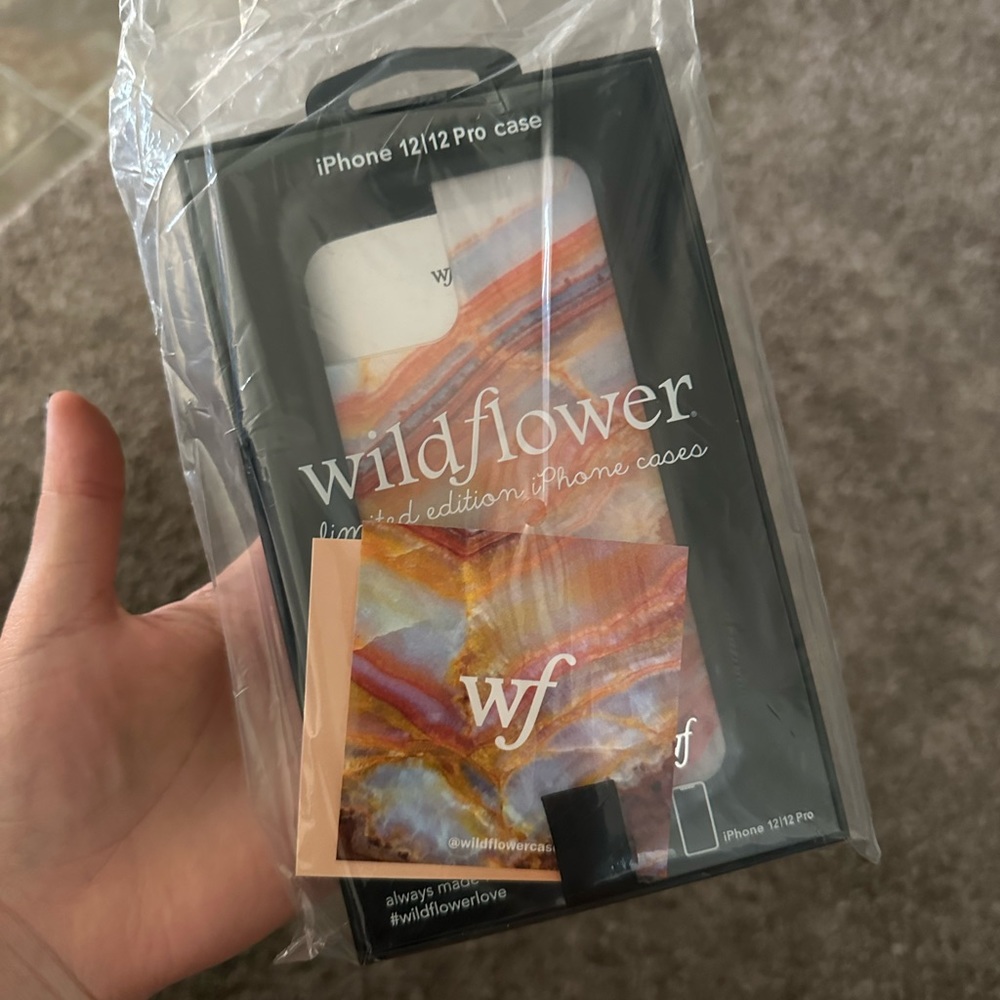 Wildflower Case for iPhone 12/12 Pro